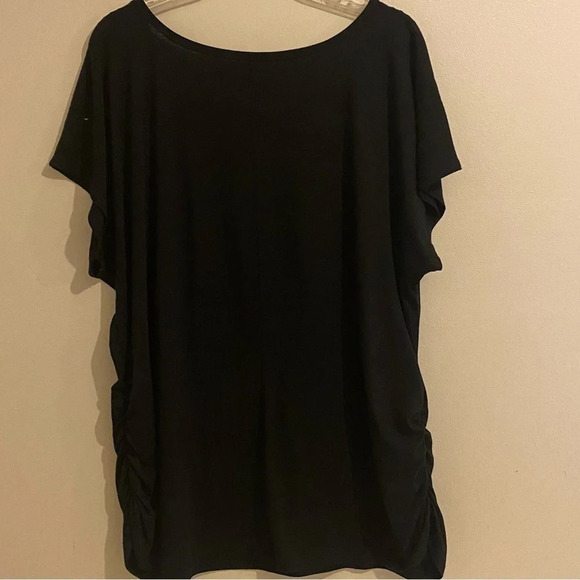 LANE BRYANT Graphic “Apple-New York” Studs Cap Sleeve 22/24 Gathered Sides Black - Picture 5 of 8